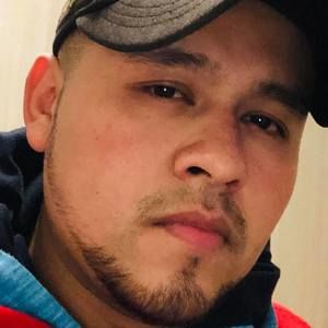 Meet your Posher, Carlos